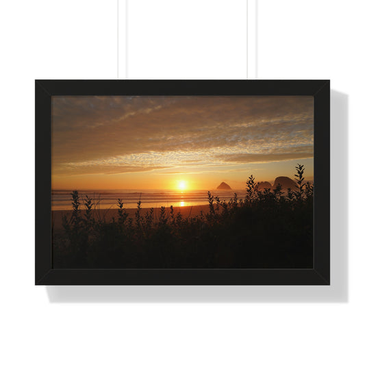 Framed Poster: Oregon Ocean Sunset